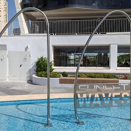Sunset Waves Luxury Appartamento *